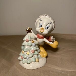 Lenox Tweety Bird Porcelain Figurine with Christmas Tree